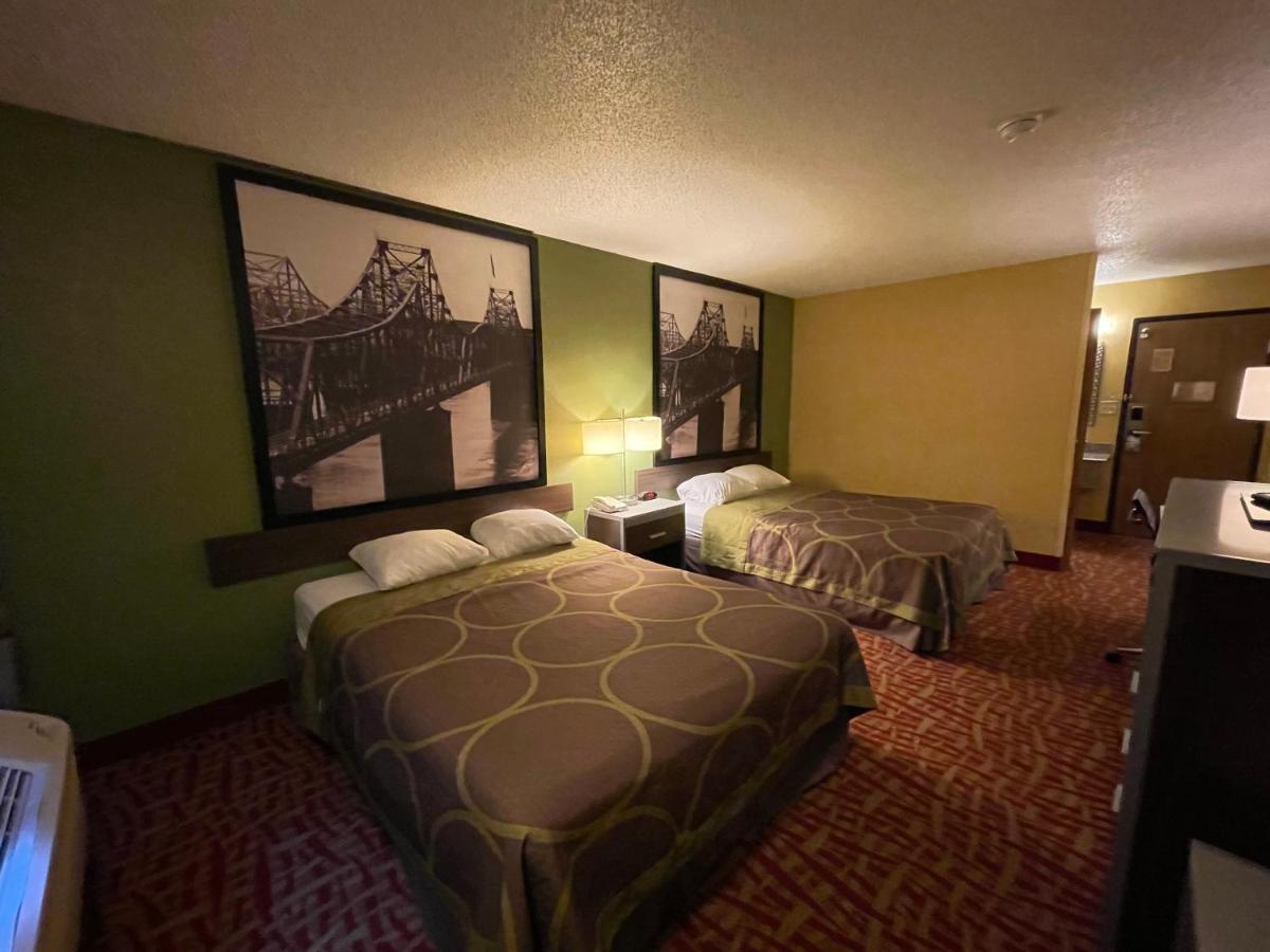 Super 8 By Wyndham Van Buren/Ft. Smith Area Luaran gambar